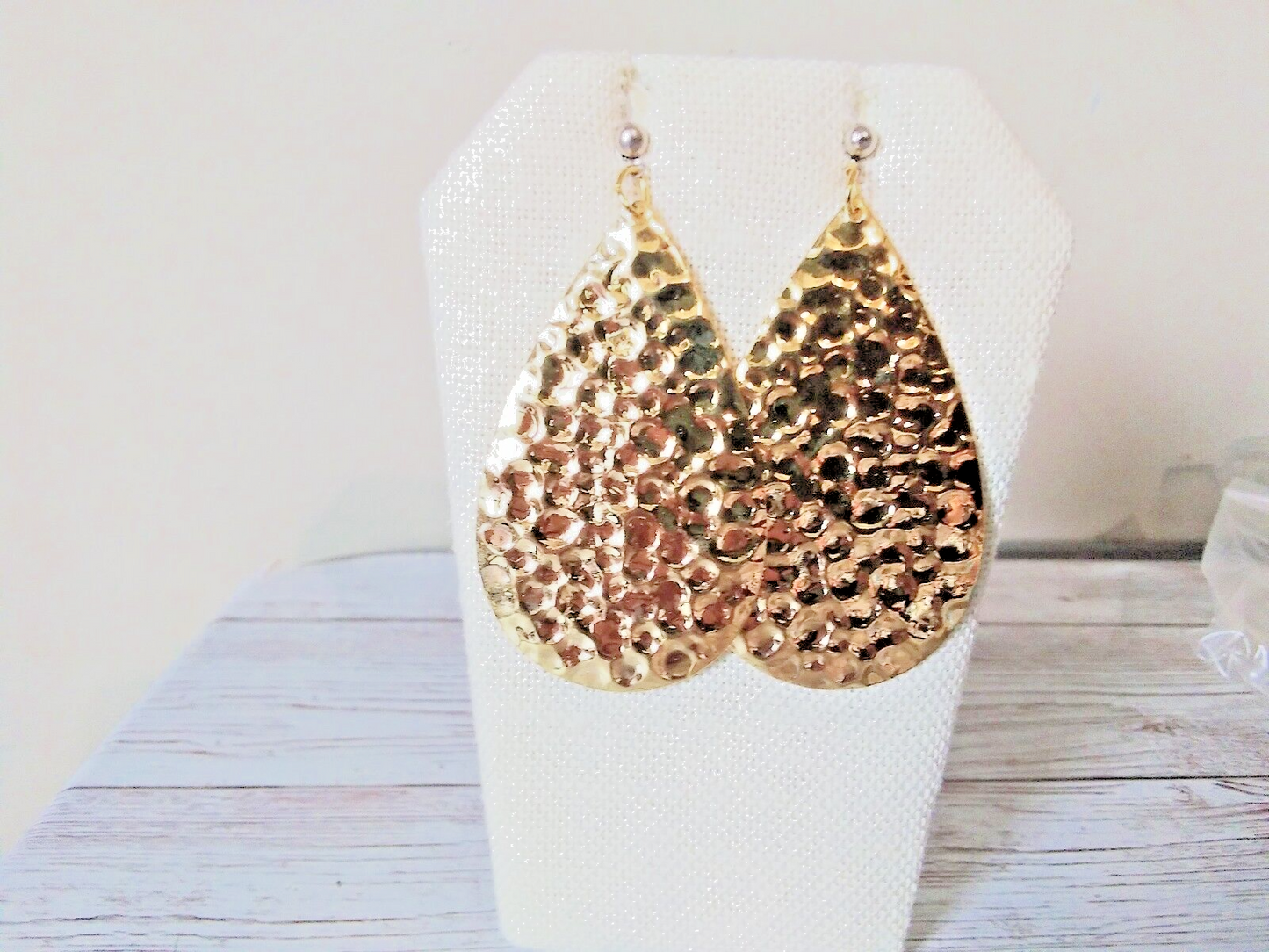 Spellbinding Genuine 1980s Hammered Brass Teardrop Earrings - Retro Magic