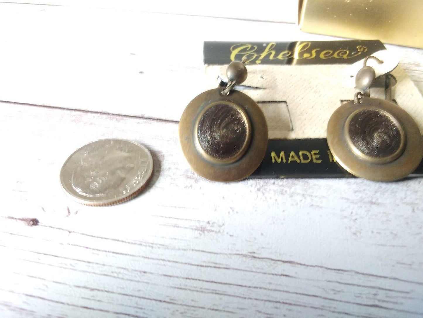 Timeless Vintage Appeal: Antique Brass Tone and Brown Earrings