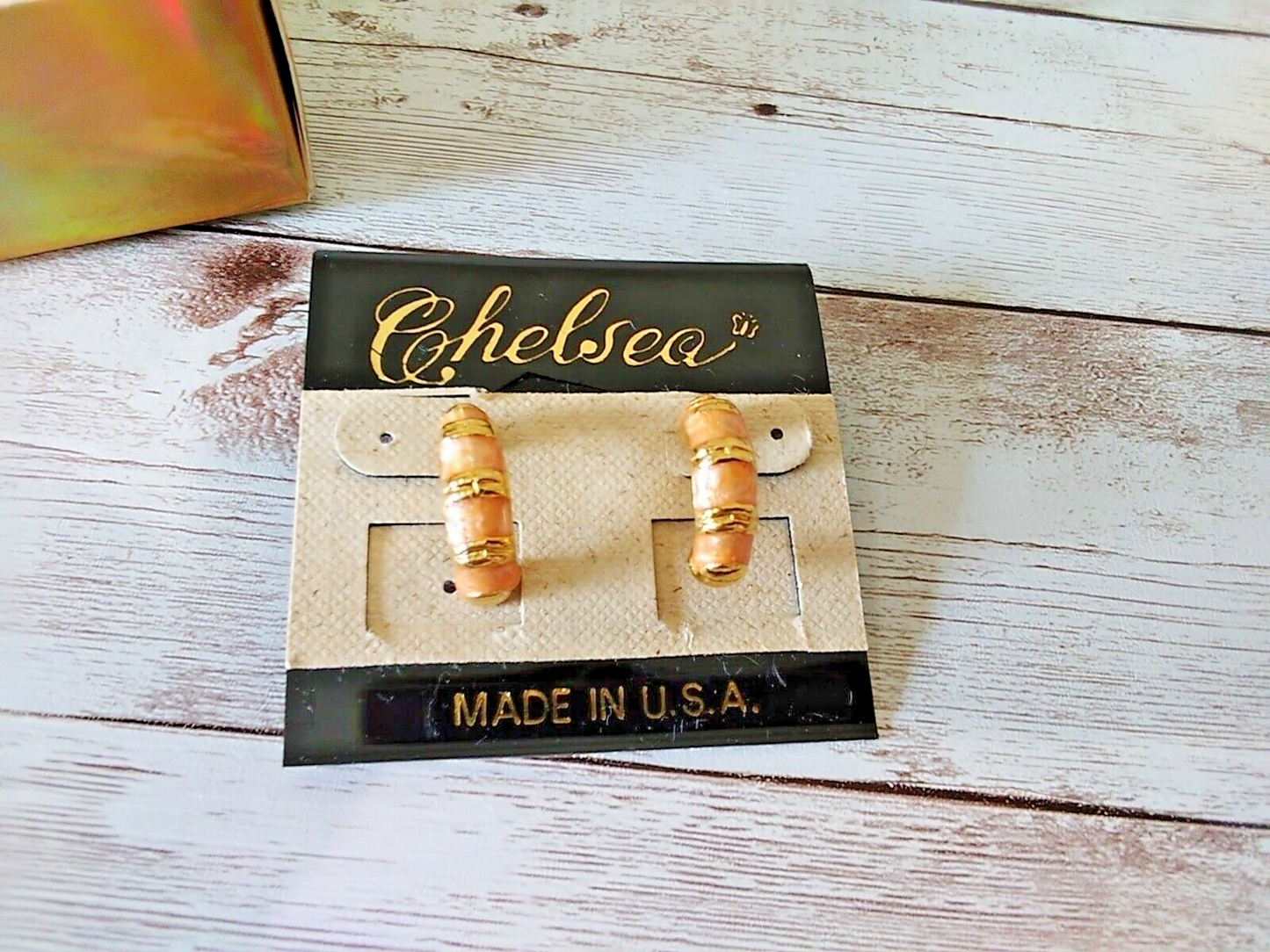 Peach Perfection: Authentic 1980s Gold and Peach Half-Hoop Earring