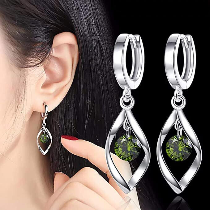 Dazzling green cubic zirconia earrings in white gold plating