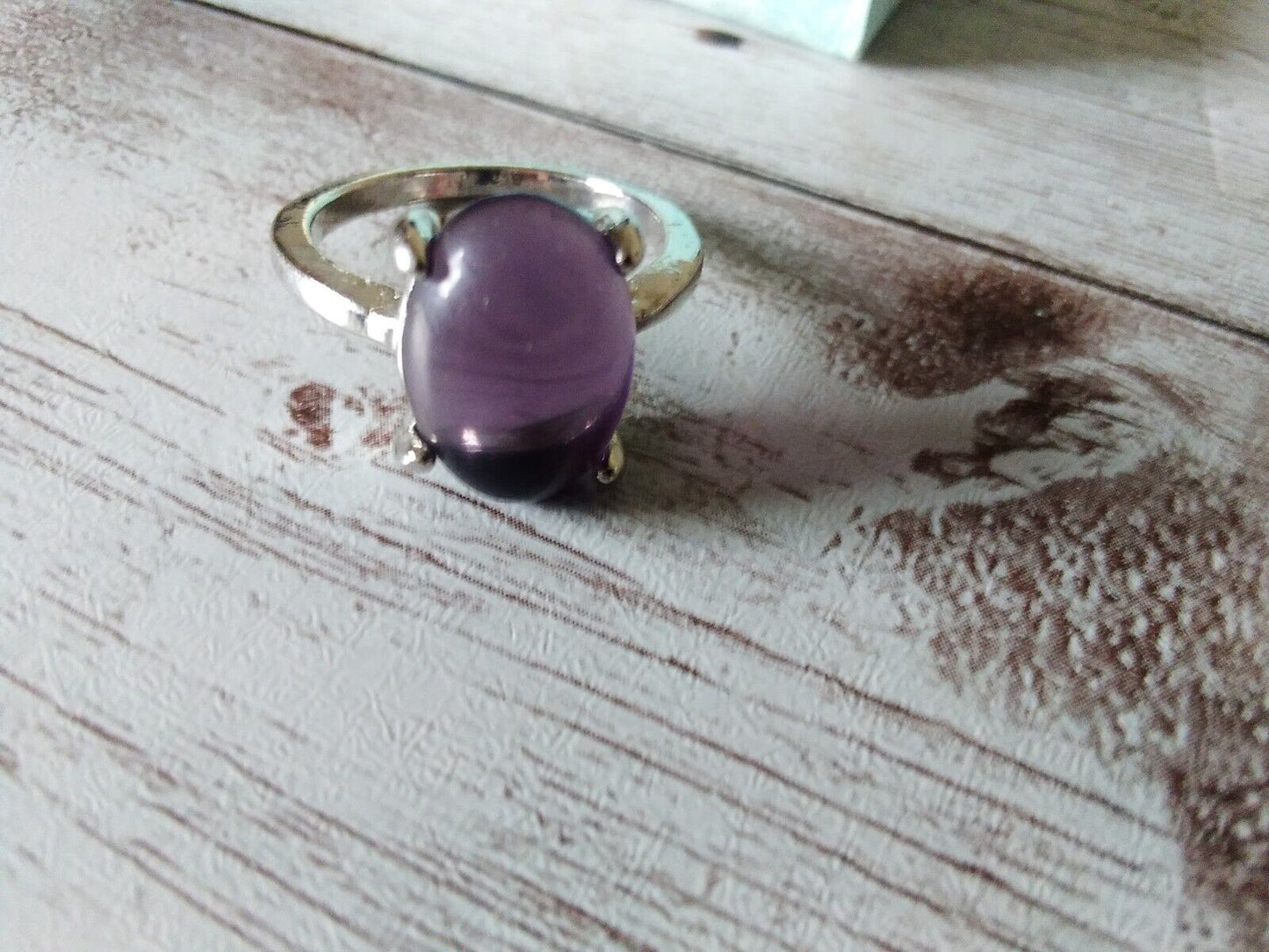 Royal Elegance: New Size 8 Silver-Plated Ring with Purple Amethyst