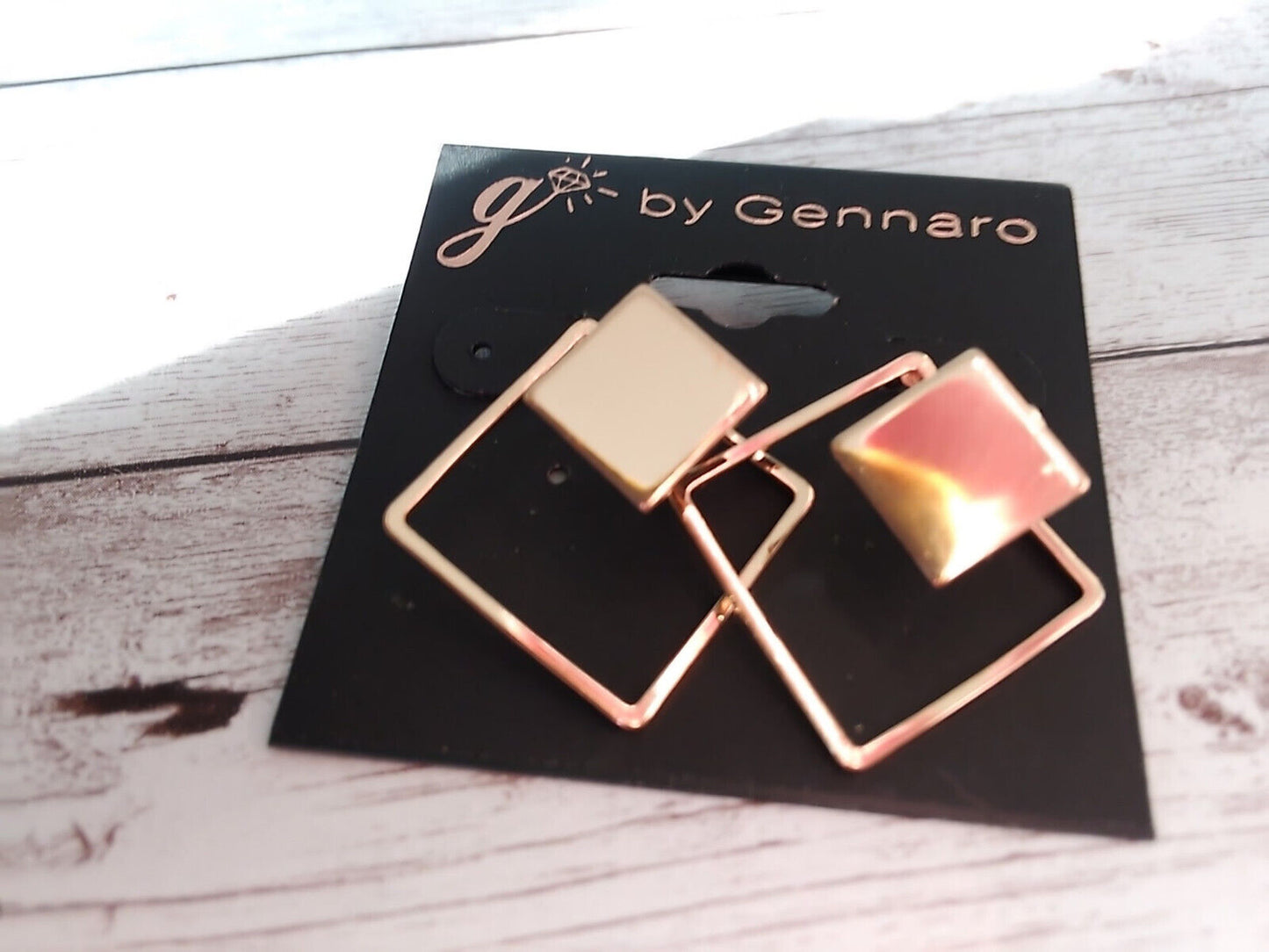 Trendy Gold Deco Style Geometric Earrings: Fashionable Flair