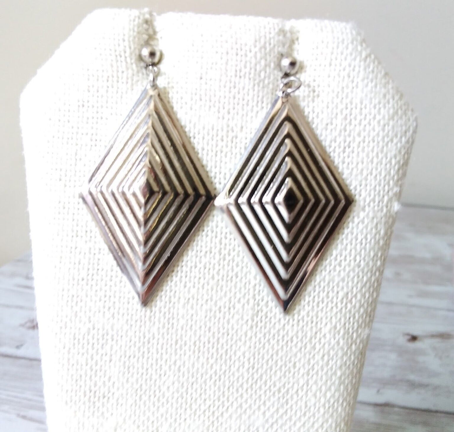 Swanky Vivid Silver Nested Rhombus Earrings