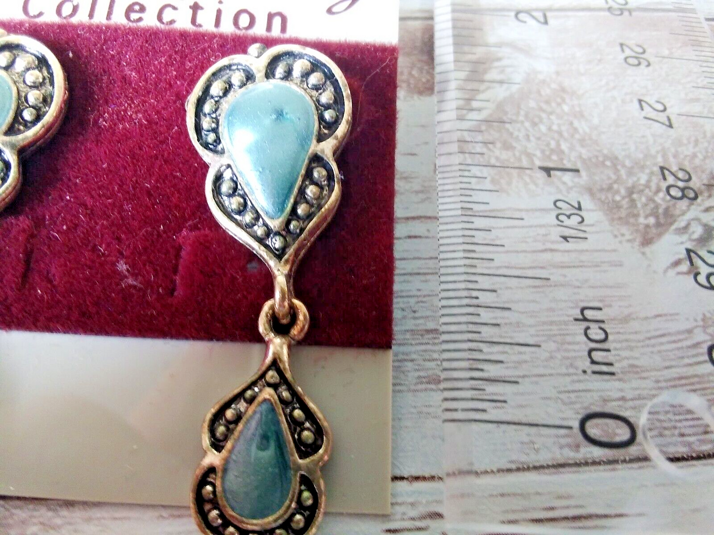 Radiant Retro Treasure: Blue and Silver Tone 1980s Enameled Earrings