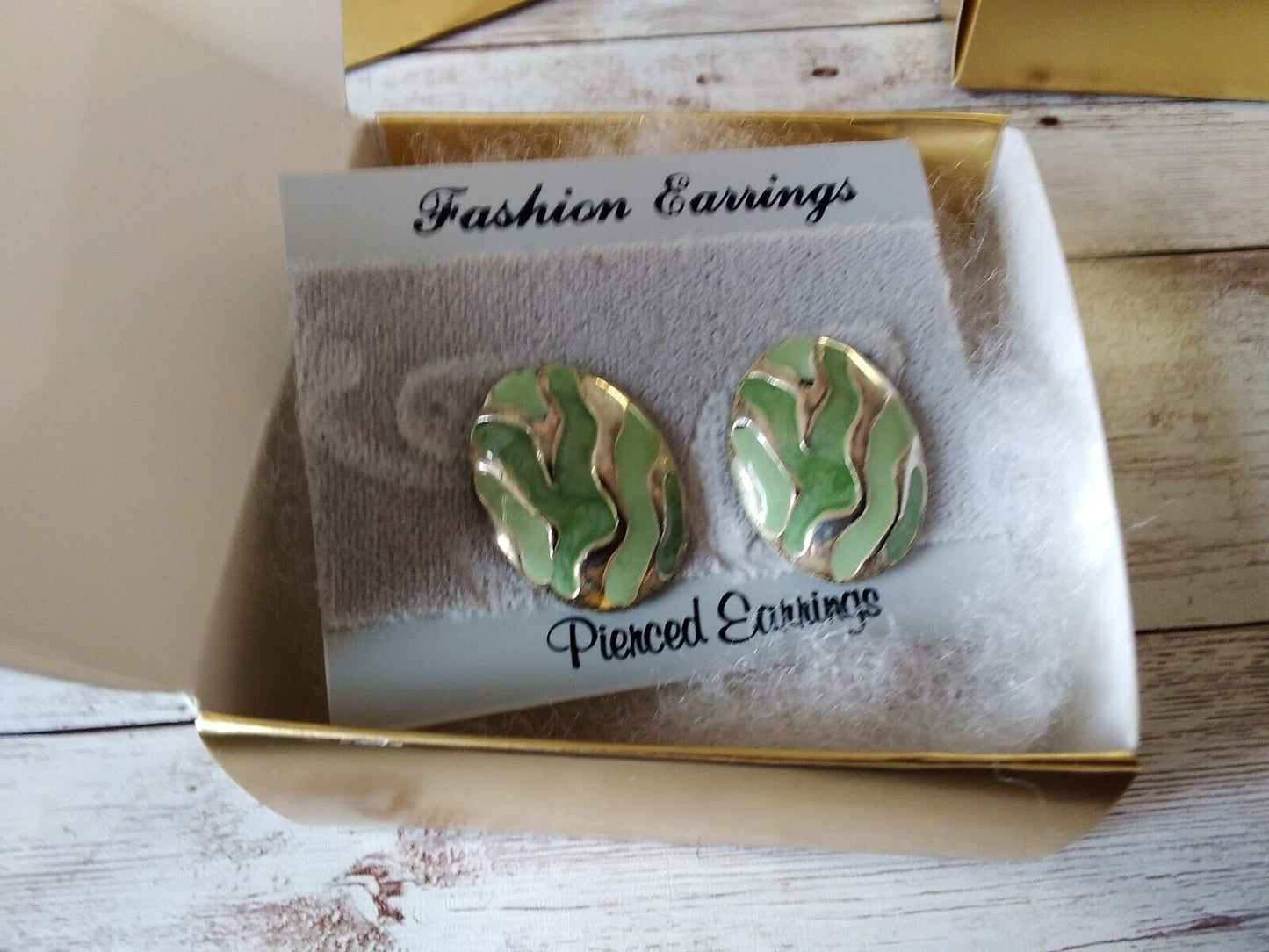 Sage Splendor: 1980s Vintage Green Enamel Earrings