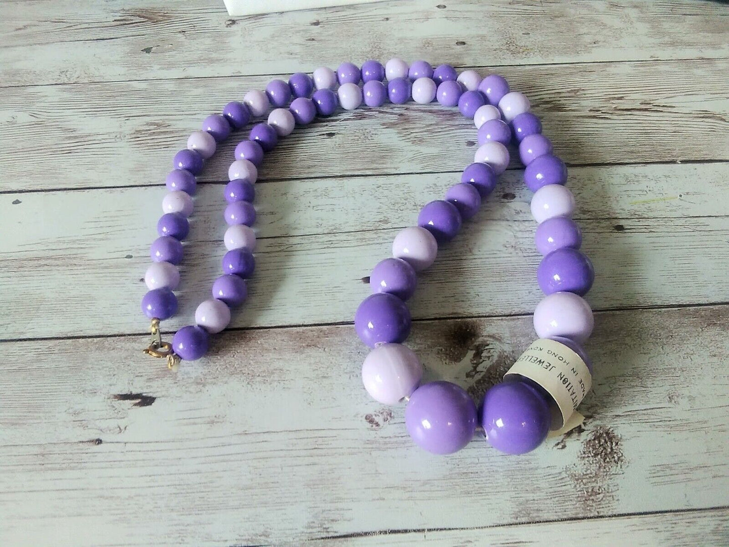 NWT 1980s Vintage Purple Pop Necklace: Fun and Vibrant Two-Tone Aesthetic