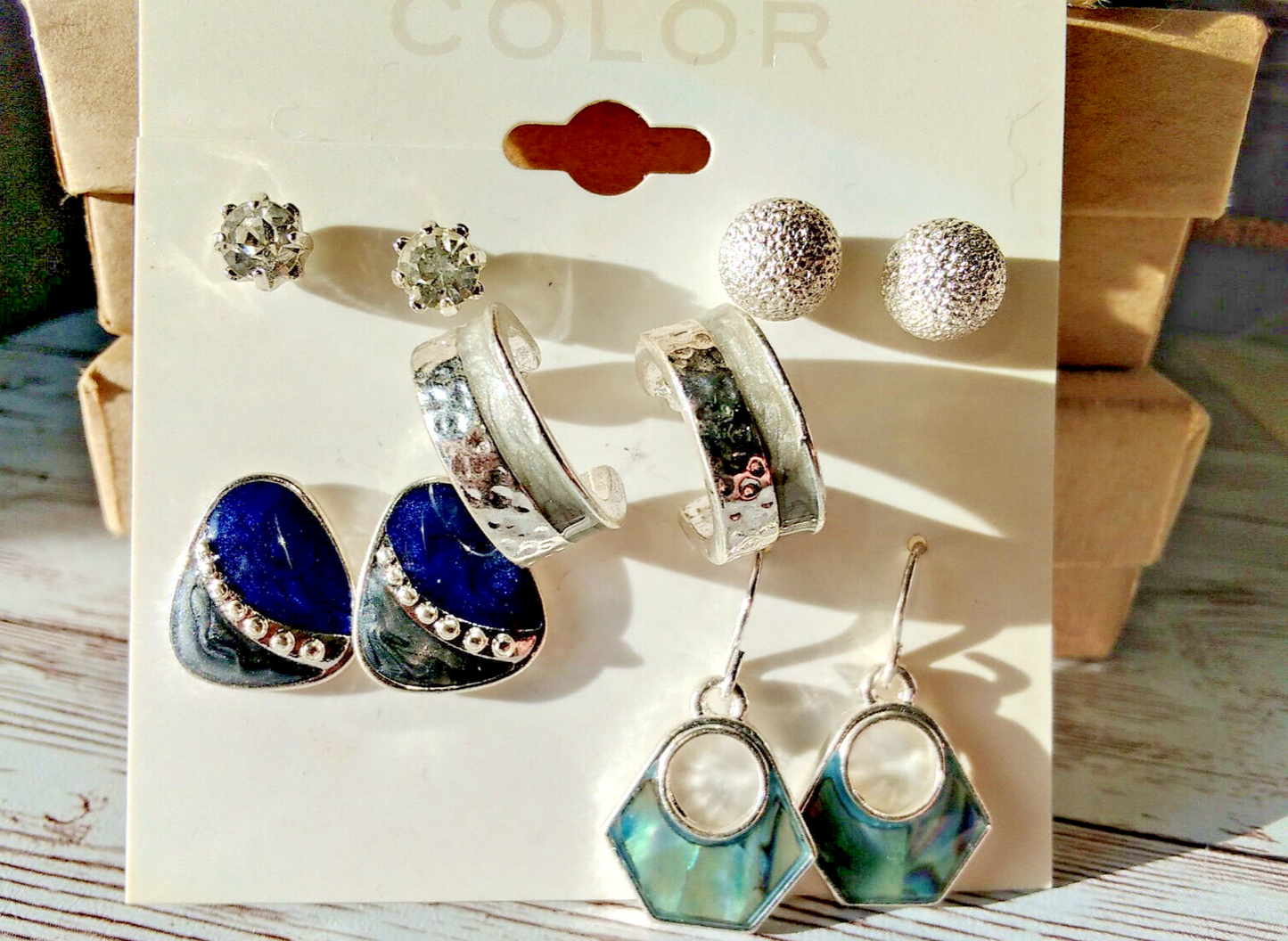 Versatile Blue Jewelry Set with Cubic Zirconia and Abalone