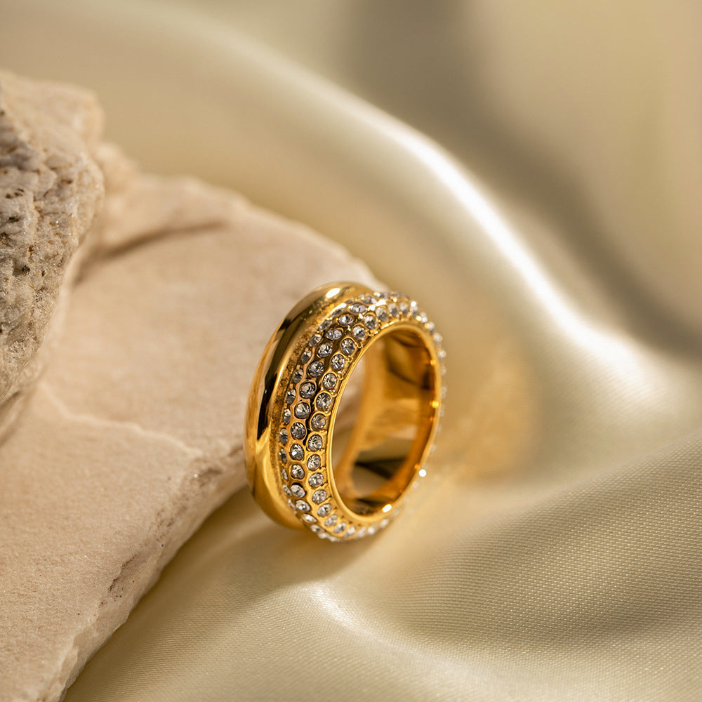 Side angle of the 18K Gold CZ Multi-Layer Ring showcasing its layers