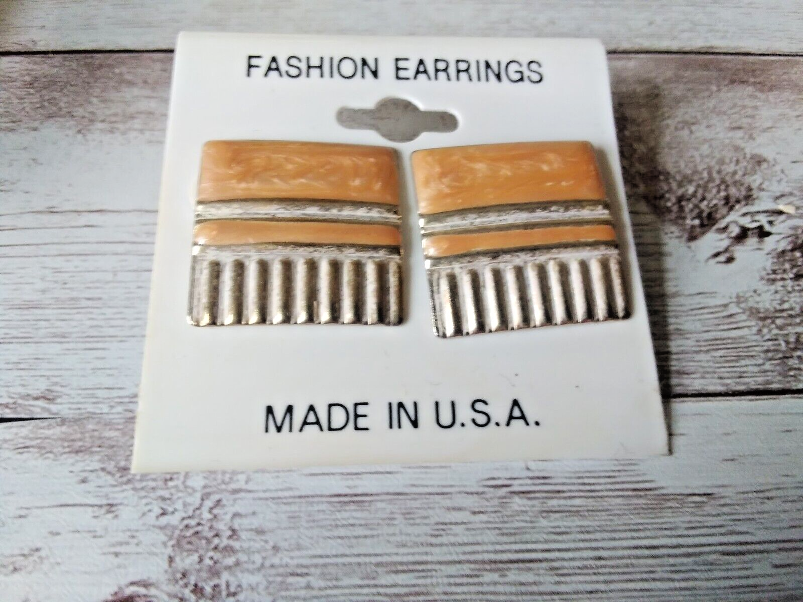 Square Simple 1980s Glamour Earrings with a deco pattern