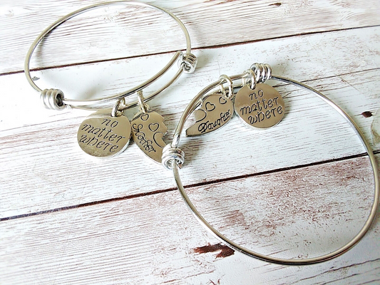 Bonding Bracelets: Mother-Daughter Matching Wire Gifts
