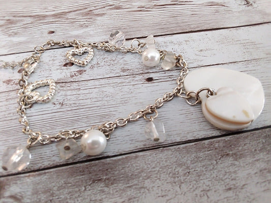 Seaside Serenity: White Shell Heart Trinket Bracelet