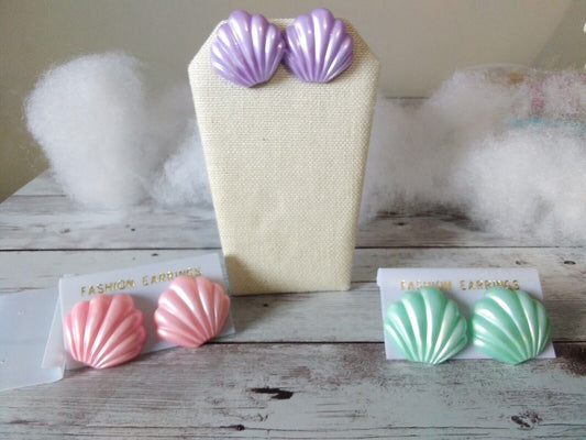 Mermaid Magic: Vibrant Tropical Shell Earrings