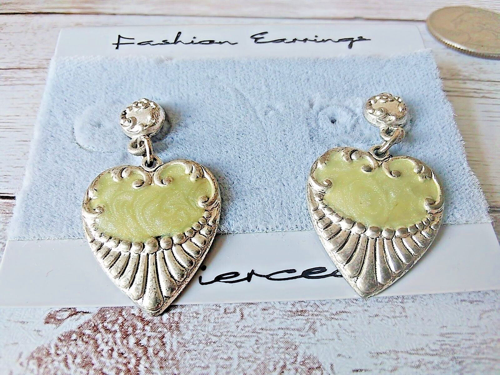 Vintage 80s Green Heart Charm Earrings on original card