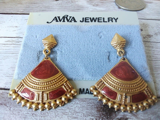 Retro Radiance: Gold and Orange Fan 1980s Painted Enamel Dangle Earrings