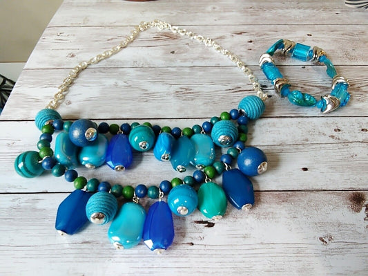 Sea Breeze Beads and Baubles Jewelry Set
