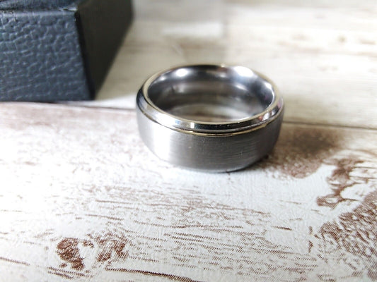 Elegant Silver Grooved Tungsten Carbide Ring Close-Up