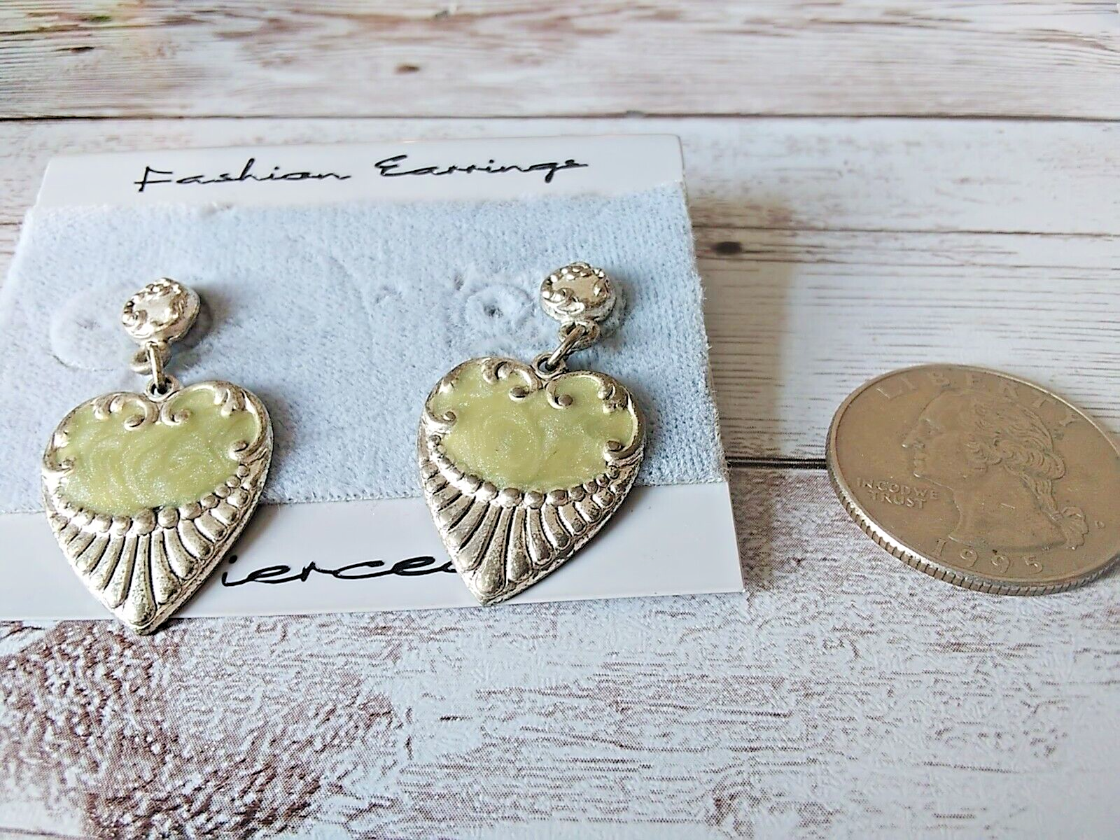 Retro 80s earrings featuring silver-plated heart charms